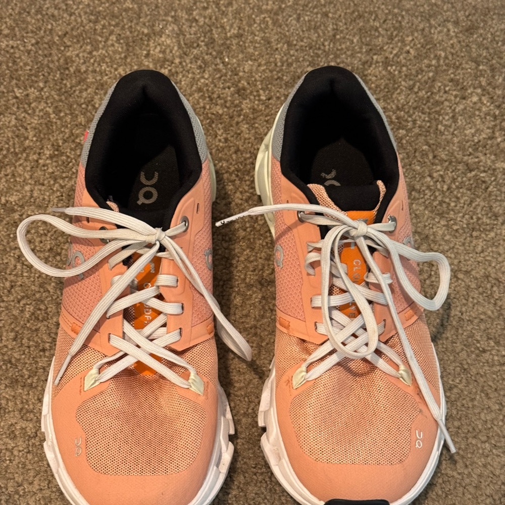 On Running Cloudflyer 4 - Peach/Aloe - Like New - Picture 2 of 5